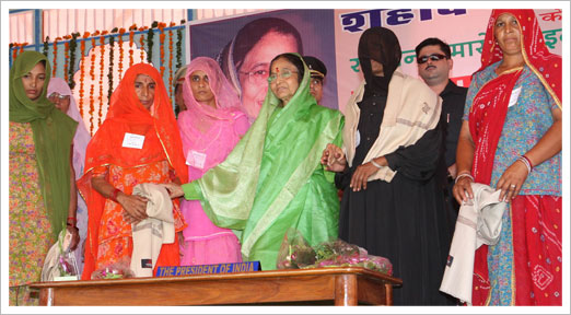 Pratibha Patil family welfare