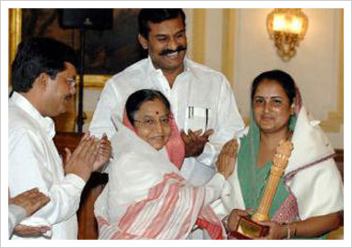 Kothal Khurd Sarpanch, Roshni Devi Smt. Pratibha Patil