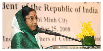 Smt. Pratibha Patil - Vietnam