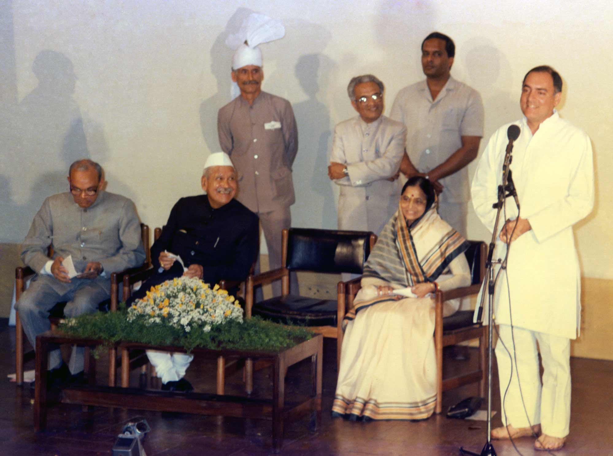 Smt Pratibha Patil- Rajyasabha oath