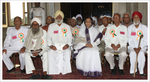 Smt. Pratibha Patil Smt. Pratibha Patil