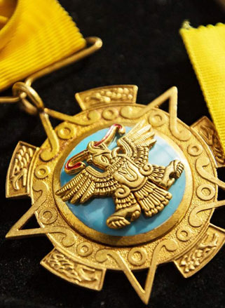 Órden Mexicana del Águila Azteca Award